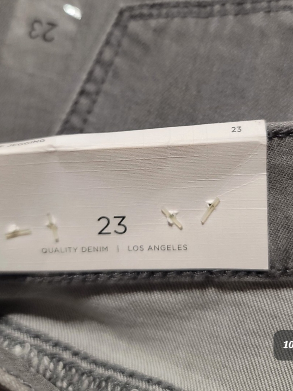 PACSUN - 23" Waist Women's Gray Distressed Skinny Jeans - Picture 6 of 6